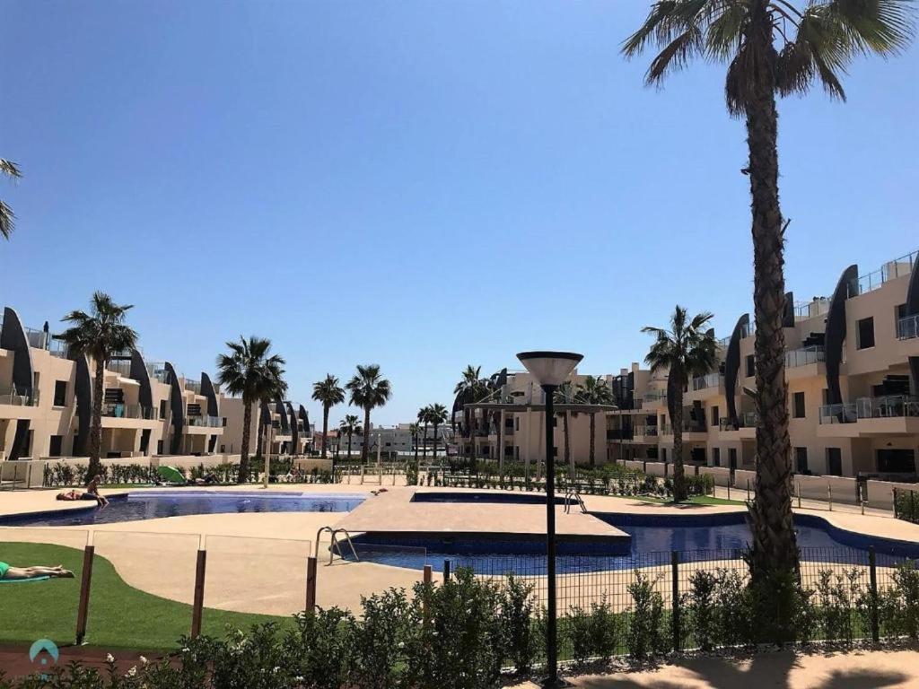 New Luxury Detached Villa With Pool At Beach Pilar de la Horadada Luaran gambar